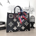 Knockoff AAAAA Louis Vuitton Original Leather Crafty ONTHEGO GM Bag M45373 Black HY20439Jc39