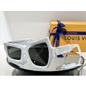 Louis Vuitton Sunglasses Top Quality LVS00037 Sunglasses HY19689Zf62