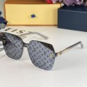 Louis Vuitton Sunglasses Top Quality LVS01464 Sunglasses HY10870Zr53