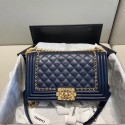 Replica BOY CHANEL flap bag A67086 Navy Blue HY11048Hd81