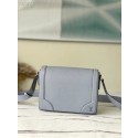 Replica Louis Vuitton NEW FLAP MESSENGER M30807 gray HY8690iu55