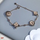 AAA 1:1 Louis Vuitton Bracelet CE5819 HY15732yF79