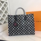 Copy Louis Vuitton Original Leather ONTHEGO MM M46060 Black & White & Pink HY19917Kn92