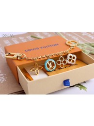 AAA Replica Louis vuitton SPRING STREET CHAIN BAG CHARM M68999 HY15847cf50
