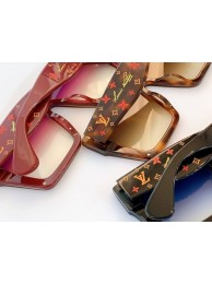 AAA Replica Louis Vuitton Sunglasses Top Quality LV6001_0438 HY7845Oy84