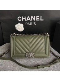 Boy Chanel Flap Bag Original Chevron Leather A67086V Green HY26051FT35