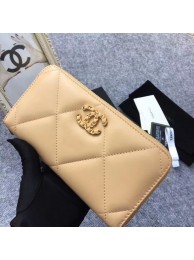 CHANEL 19 sheepskin & Gold-Tone Metal Wallet AP1063 apricot HY15567Yf79