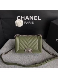 Chanel Le Boy Flap Shoulder Bag Original Calf leather A67085 green silver Buckle HY7211EW67