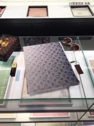 Fake Louis Vuitton Scarf LV2638 Apricot HY20657qZ31