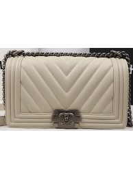 Imitation High Quality Boy Chanel Flap Bag Calfskin Chevron Quilting A67025 OffWhite HY7358HH94