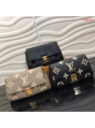 Imitation High Quality Louis Vuitto FAVORITE M45813 Black&Beige HY22433Bo39
