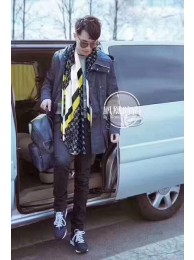 Imitation Louis Vuitton Scarf LV2854 Yellow HY8189Fo38