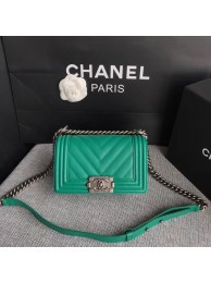 Knockoff Best Chanel Le Boy Flap Shoulder Bag Original Caviar Leather P67085 green silver Buckle HY1011sm35