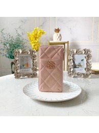 Knockoff CHANEL 19 Mobile phone case Card Holder AP1182 pink HY19783cS18