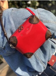 Louis Vuitton 2018 Spring-Summer VENICE M54390 Red HY8918Ri95