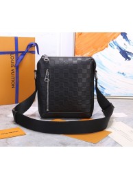 Louis Vuitton Discovery Messenger BB Original Leathe Bag N42418 Black HY17682wv88