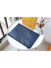 Louis Vuitton DISCOVERY POCHETTE GM M80425 Navy Blue HY19739nQ90