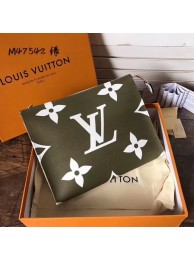 Louis Vuitton Monogram Pouch 26 m47542 Khaki HY2441NP24