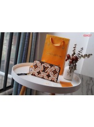 Louis Vuitton Original wallet M69437 brown HY14930lu18