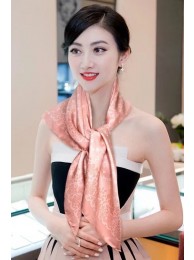 Louis Vuitton silk Scarf 77040 Scarf HY15219hk64