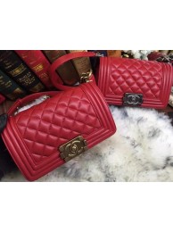 Replica Boy Chanel Flap Shoulder Bags Sheepskin Leather A67085 Red HY744Ye83
