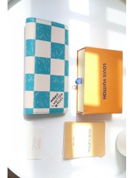 Replica Louis Vuitton BRAZZA WALLET M60494 light blue HY26875VA65