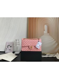 Replica Top Chanel classic handbag Lambskin & gold Metal V01112 pink HY8732Cq58