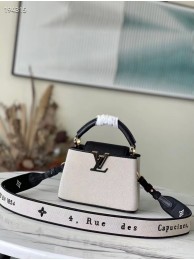 Replica Top Louis Vuitton CAPUCINES MINI M59874 black HY25390ll80